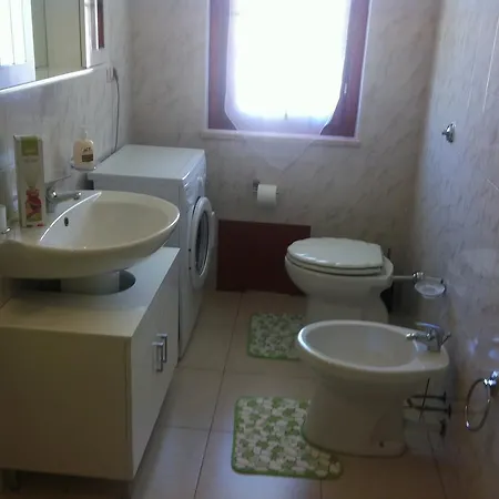 Casa Vacanze Da Alessandra דירה Càbras